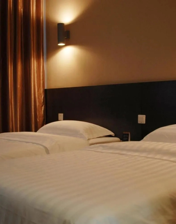 Xunji Hotel