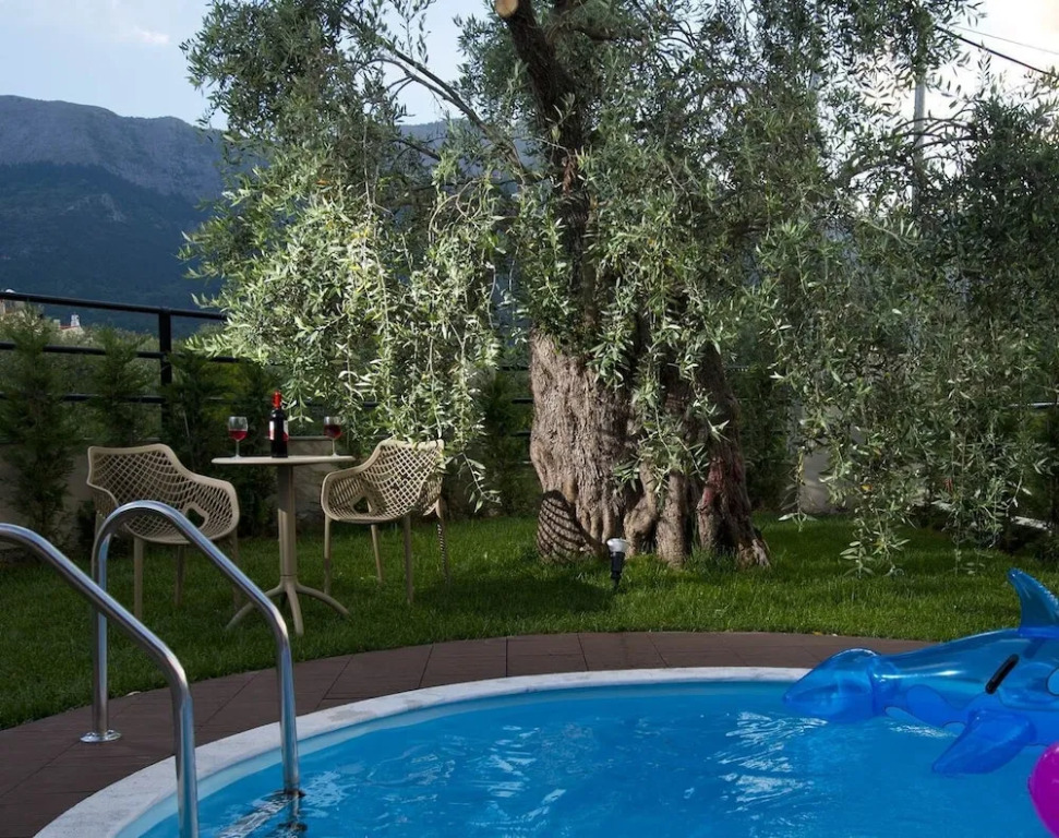 Votsalo Suites