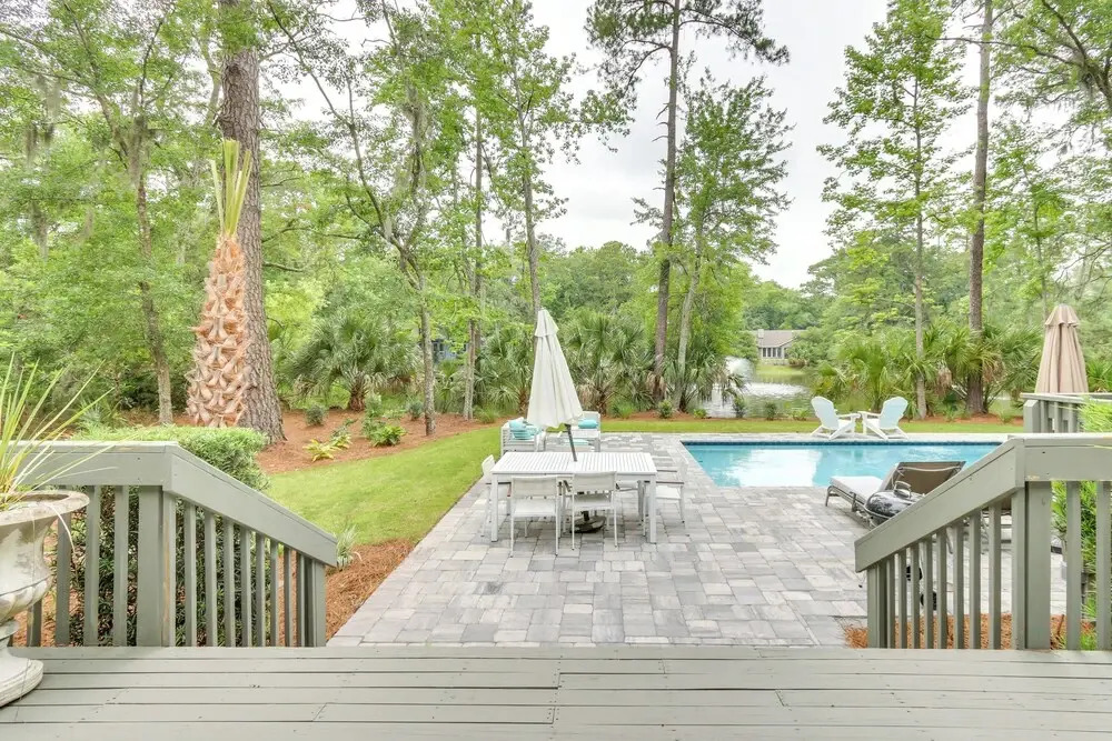 Golf, Dine & Swim: Sleek Palmetto Dunes Home!