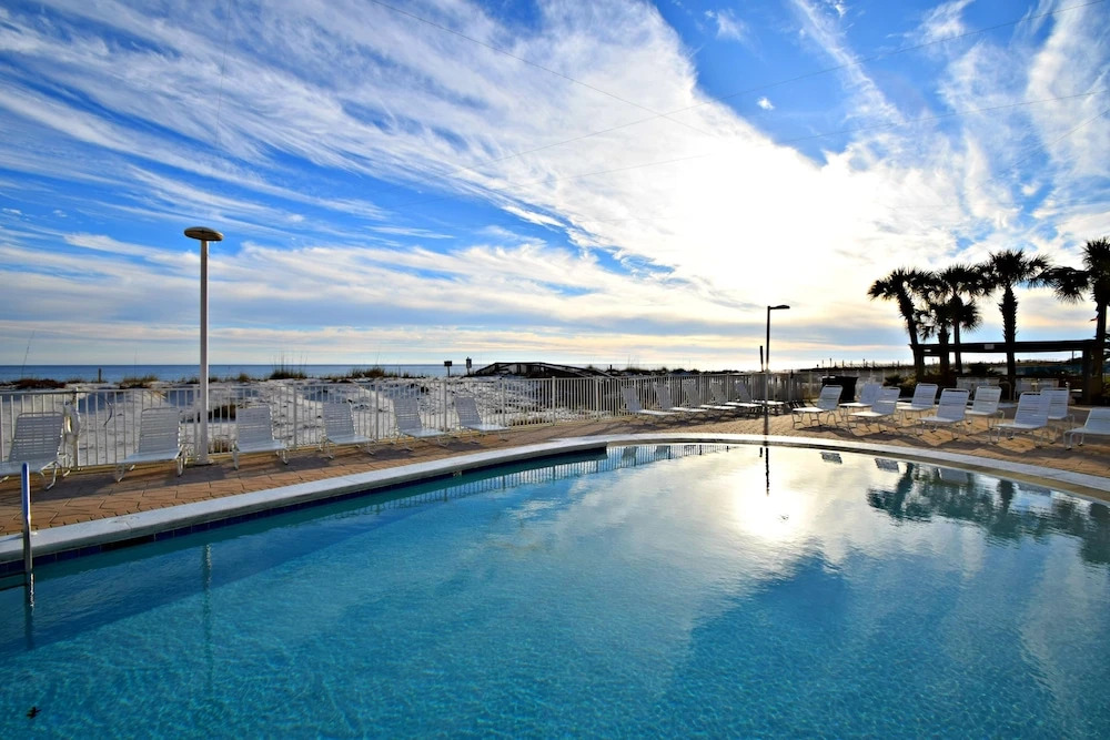 Ocean House 1701 3 Bedrooms 3 Bathrooms Condo