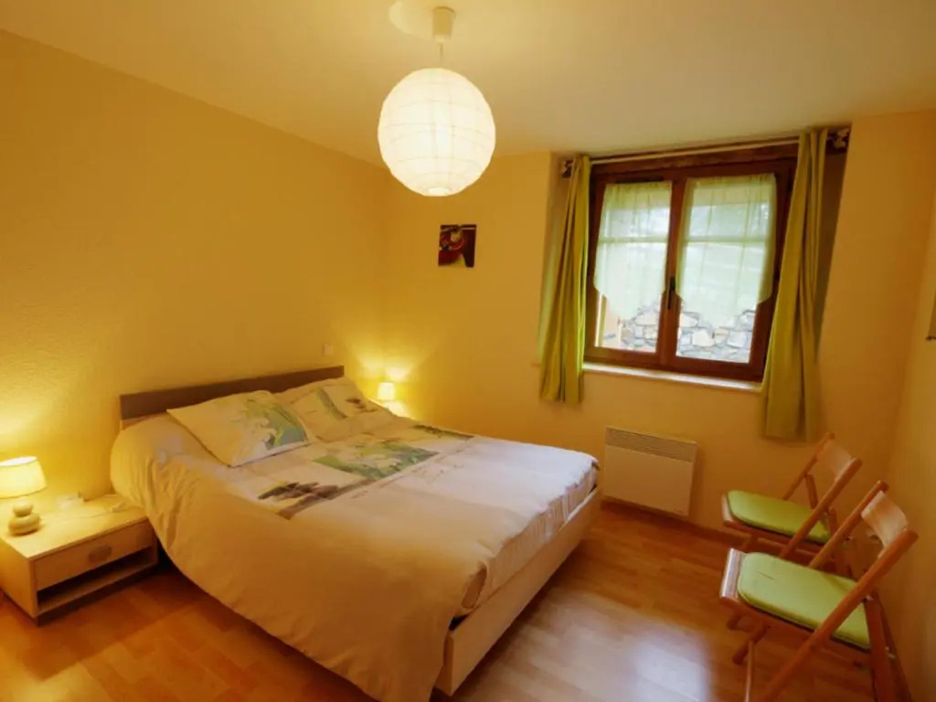 Gîte calme avec vue, animaux bienvenus, draps et ménage inclus ! - FR-1-496-17
