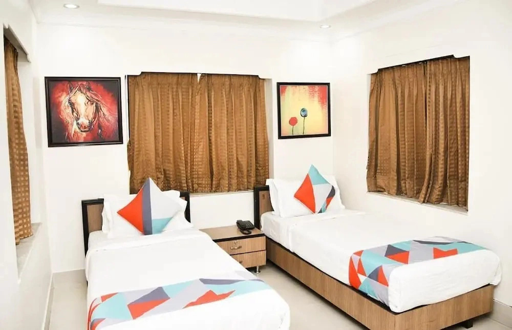 CrossRoads - An Apartment Hotel