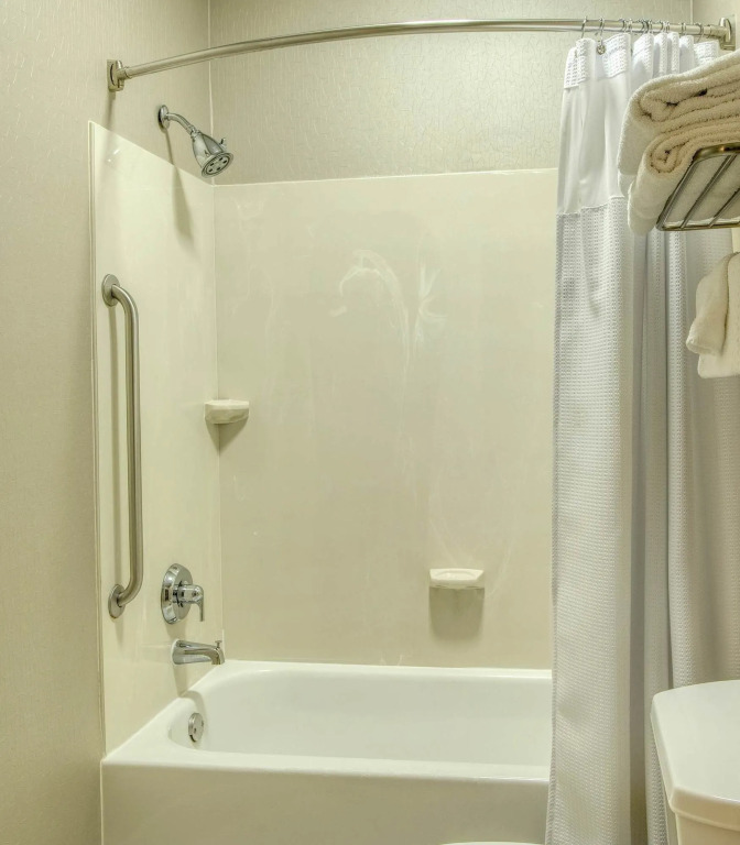 SpringHill Suites by Marriott Lawrence Downtown