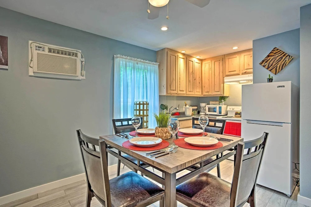 Couples Retreat In Canton w/ Patio, Trail & Yard!