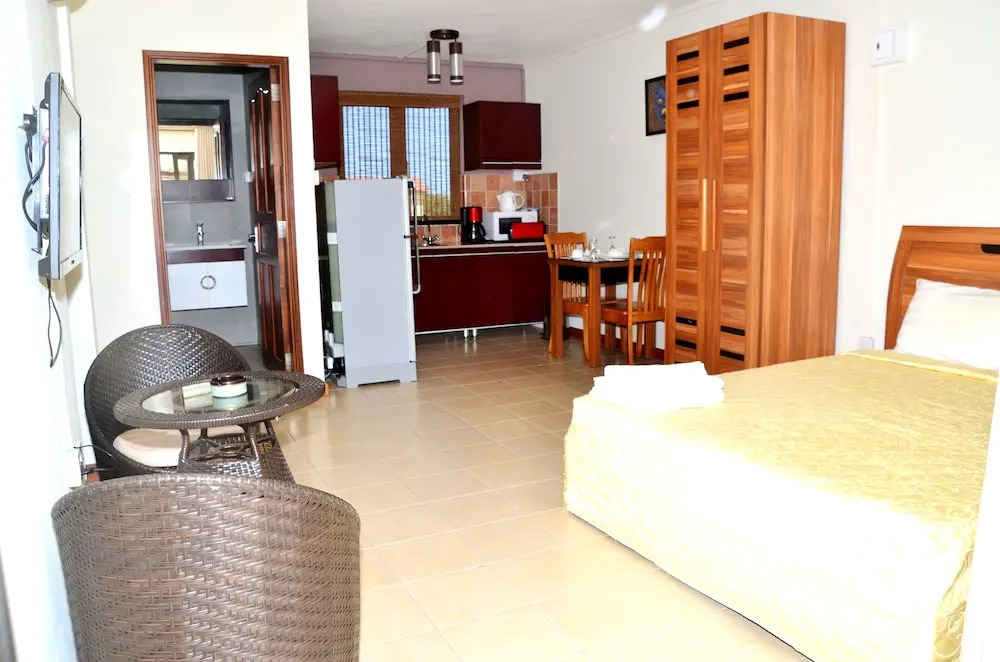 Fully Equipped Apartments 2 Pers for Exciting Holidays 500m From the Beach