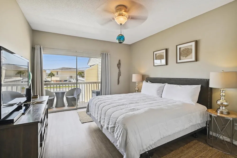 Sandpiper Cove 9214 2 Bedroom Condo by RedAwning
