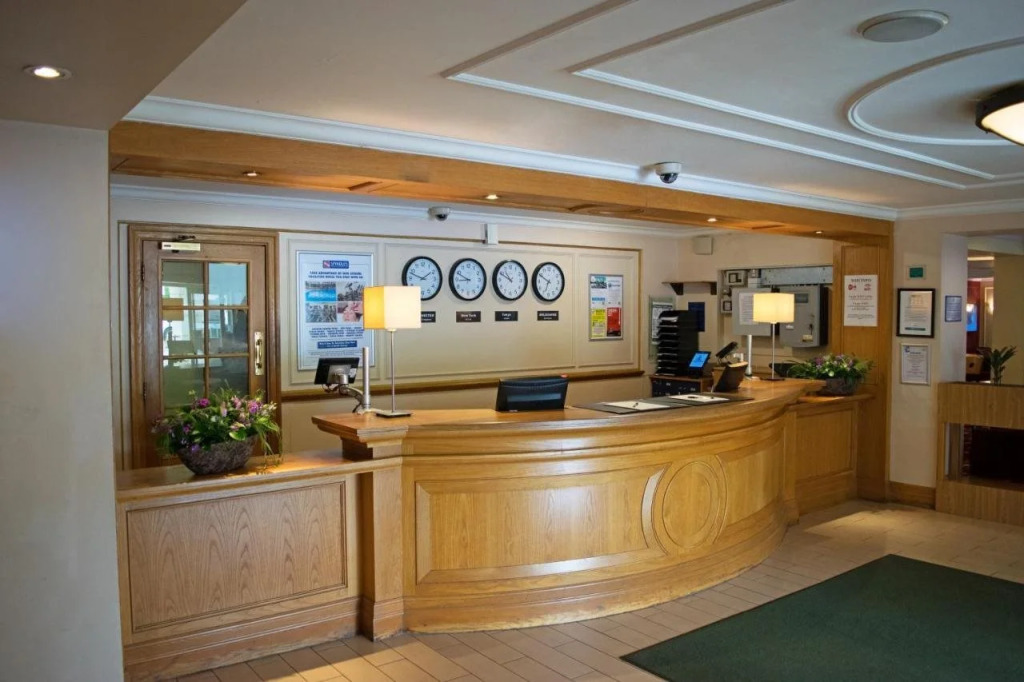 Airport Inn Manchester