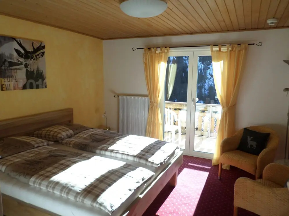 Hotel Mira