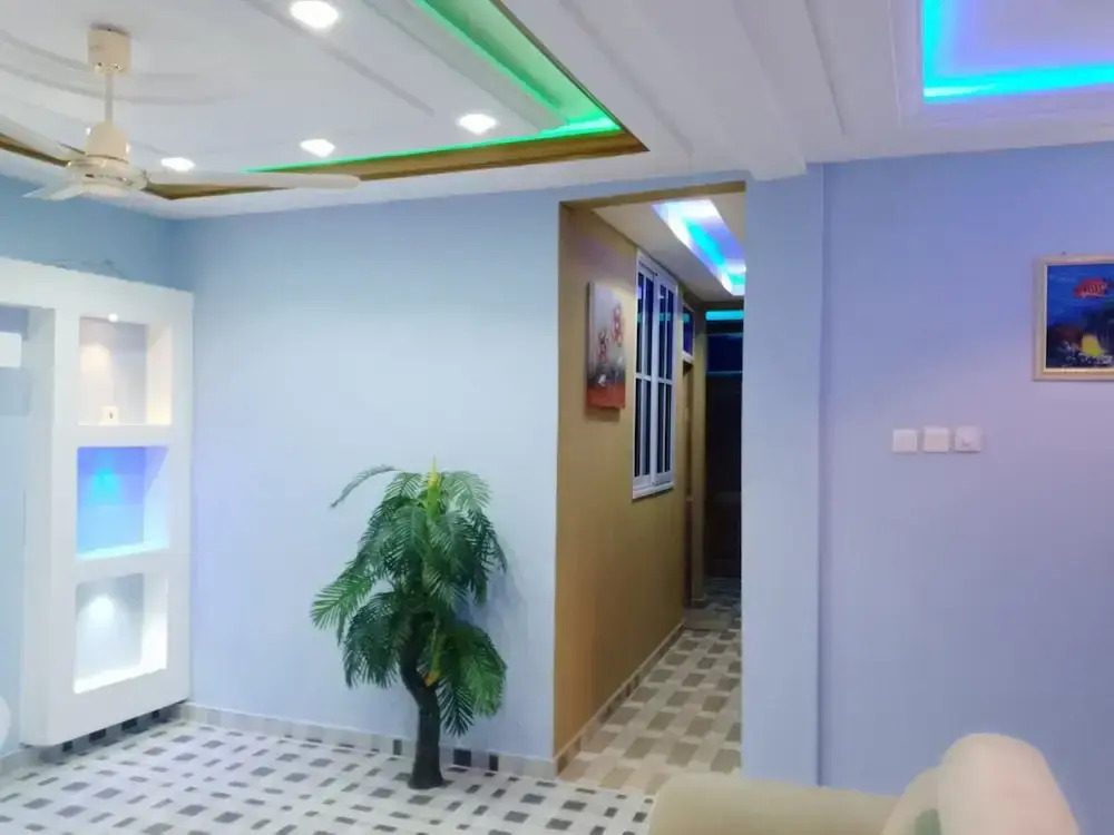 Shark's guest house