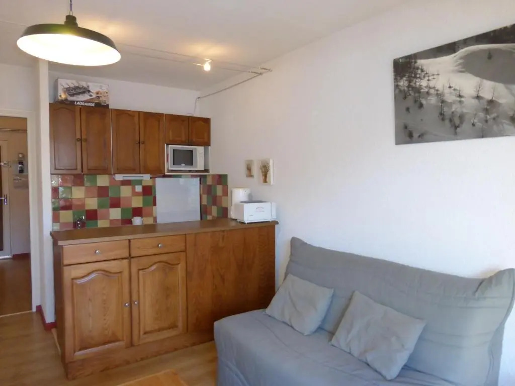 Panoramic 19