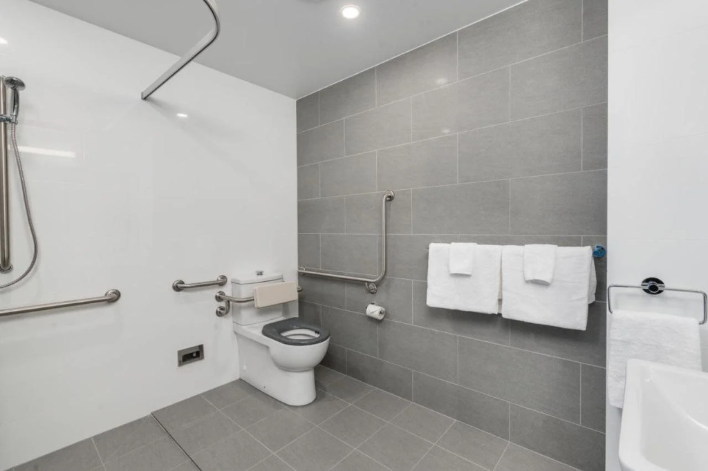 Thornton Executive Hotel