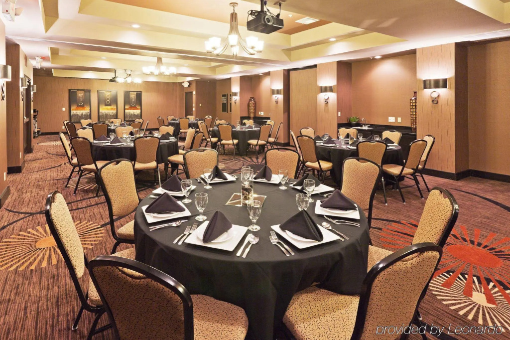 Holiday Inn Hotel & Suites Tulsa South by IHG