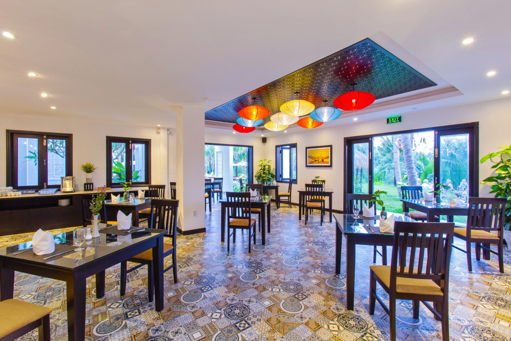 Hoi An Waterway Resort