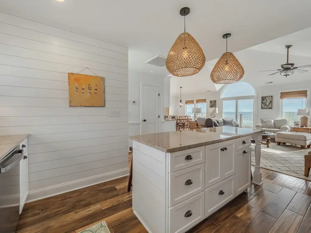 C-Maid by Topsail Realty