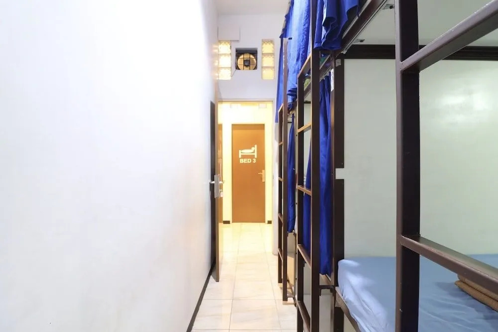 MADOR Malang Dorm Hostel