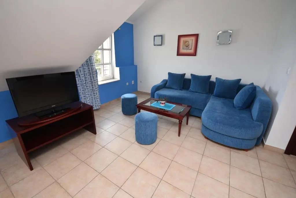 Kezman Apartment