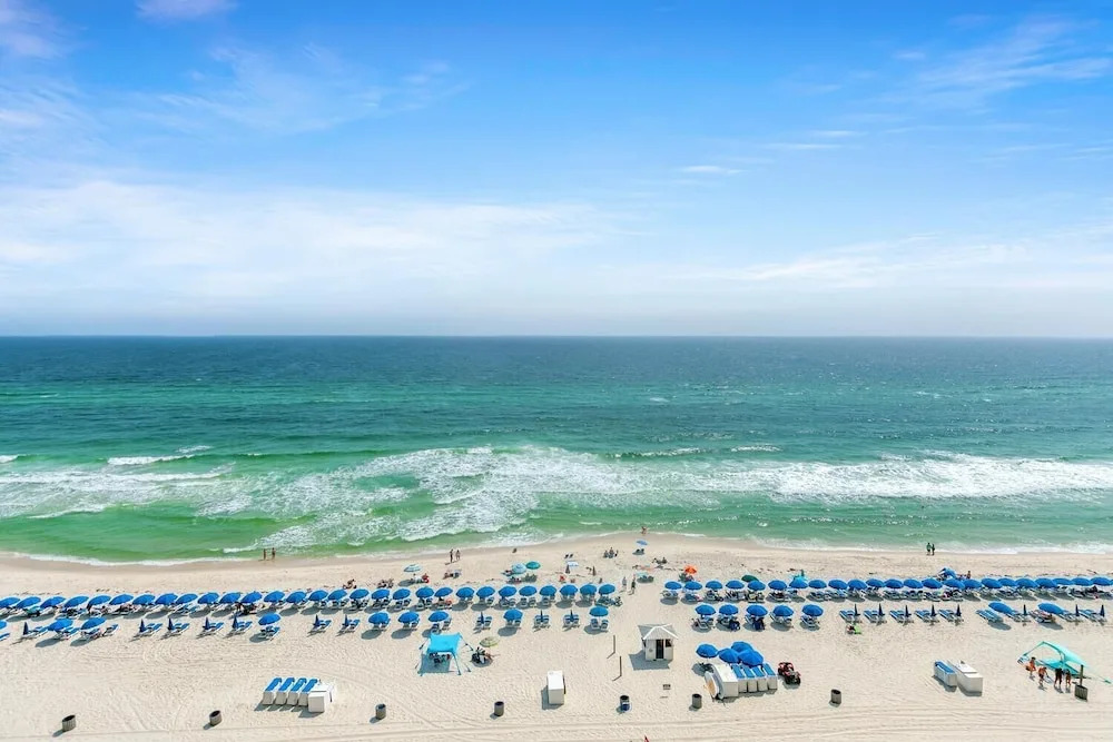 Emerald Beach 1035