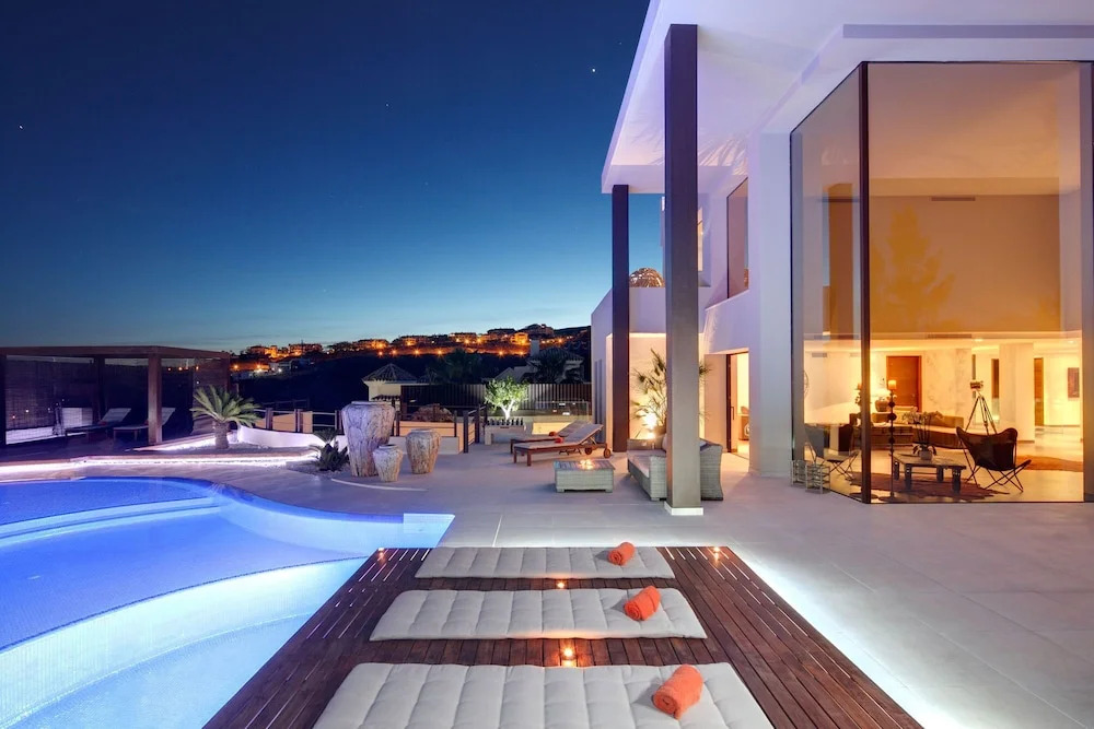 Contemporary Villa, Golf La Alquería, Benahavis, Marbella