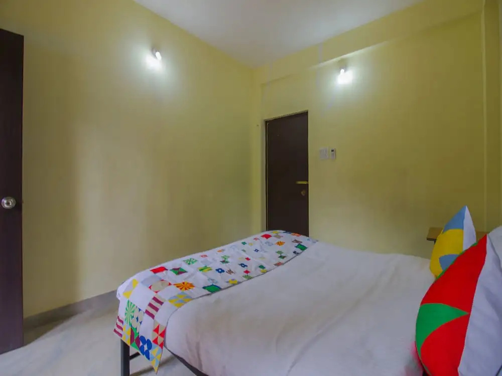 OYO 15489 Home Field View 1BHK Calangute