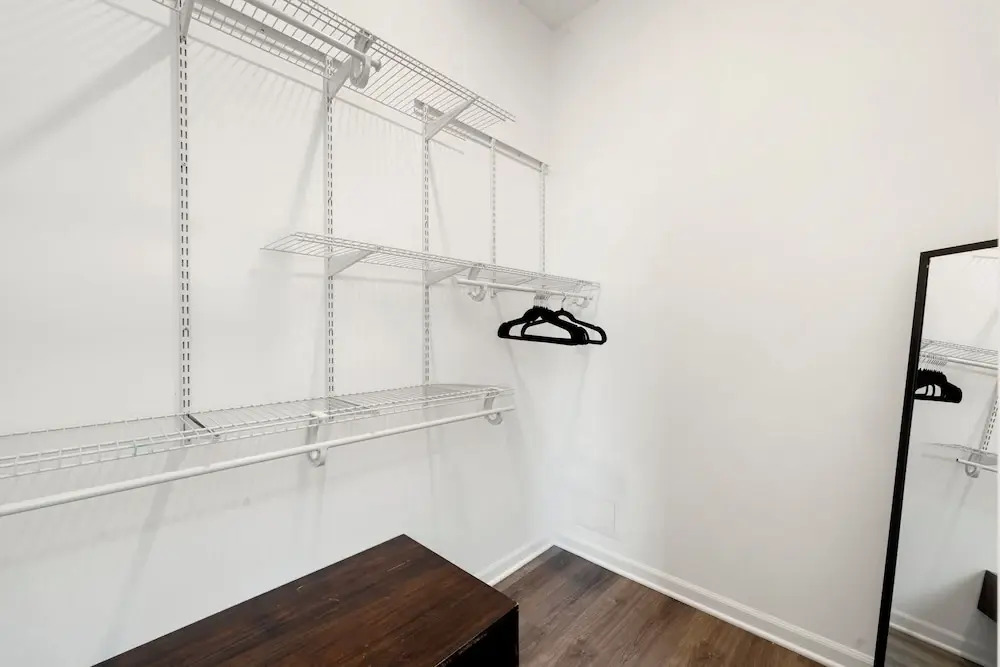 Modern 3BR Near McCormick & South Loop