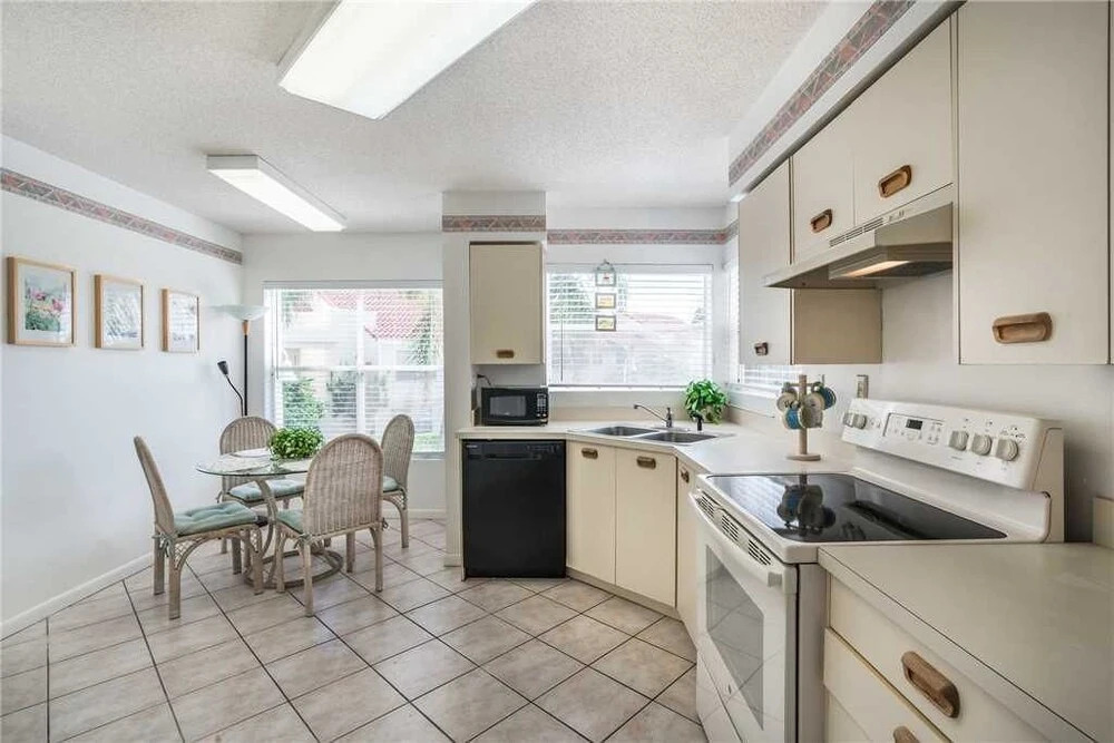 Vista Verde North - Two Bedroom Condo - 5-231
