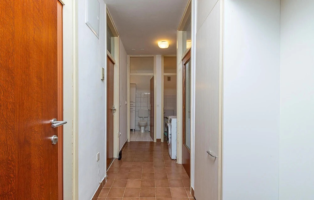 Amazing Apartment in Porec With Wifi and 2 Bedrooms
