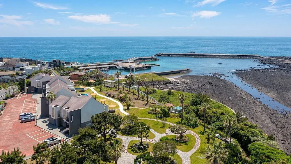 Jeju Badayeon Villa