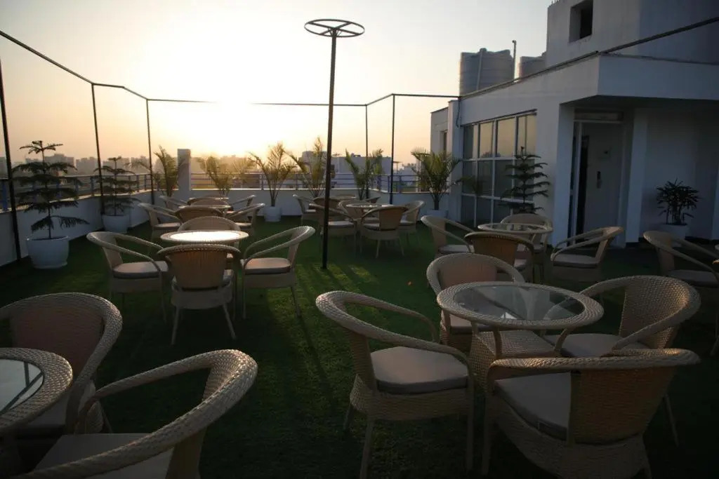 Hotel Elite 29 Golf Course Road