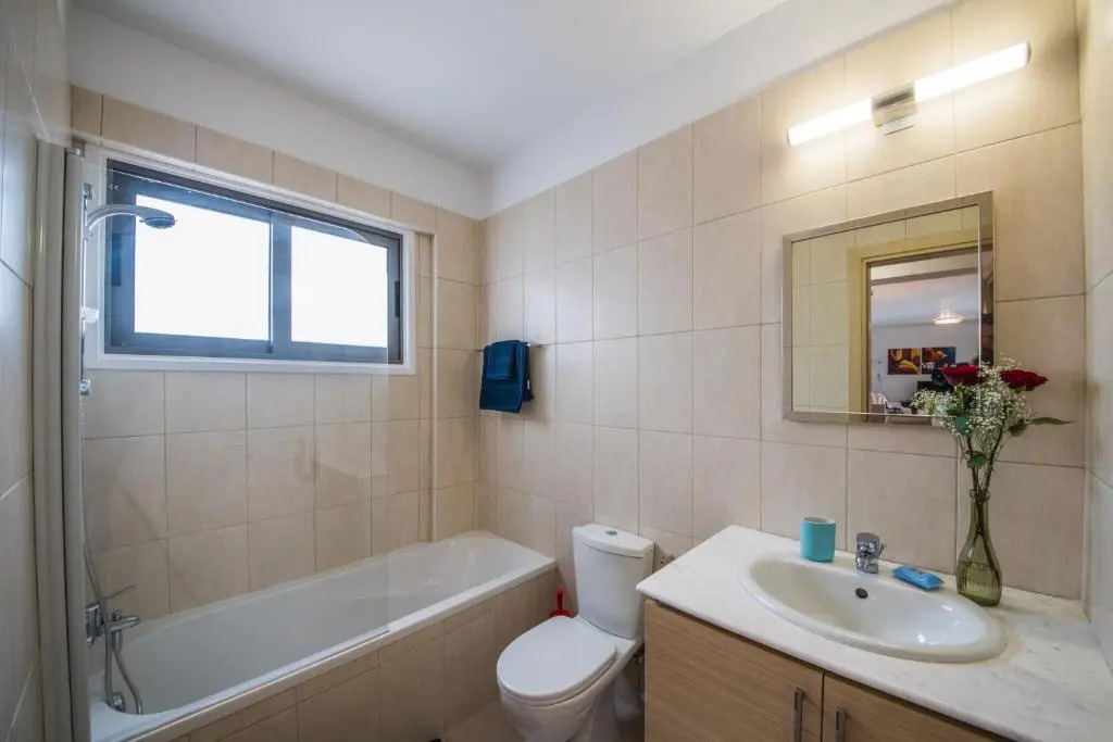 Skylight Megaron