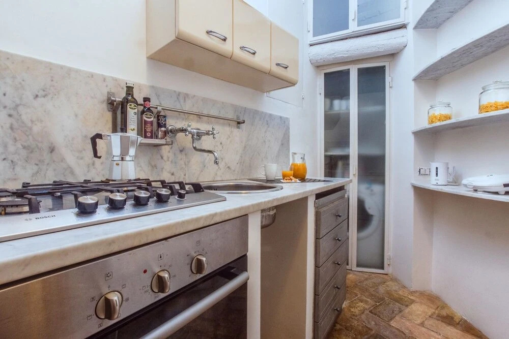 Charming 2 bed Flat in the Heart of Rome