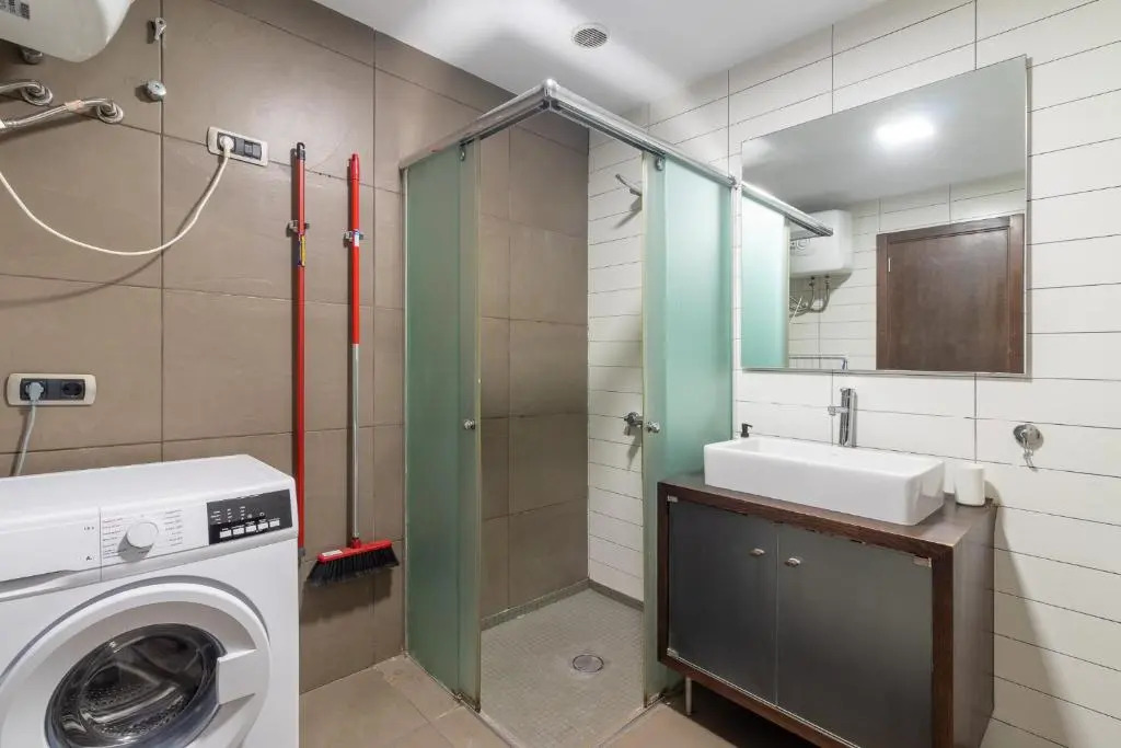 Flatguest Tabaiba 1