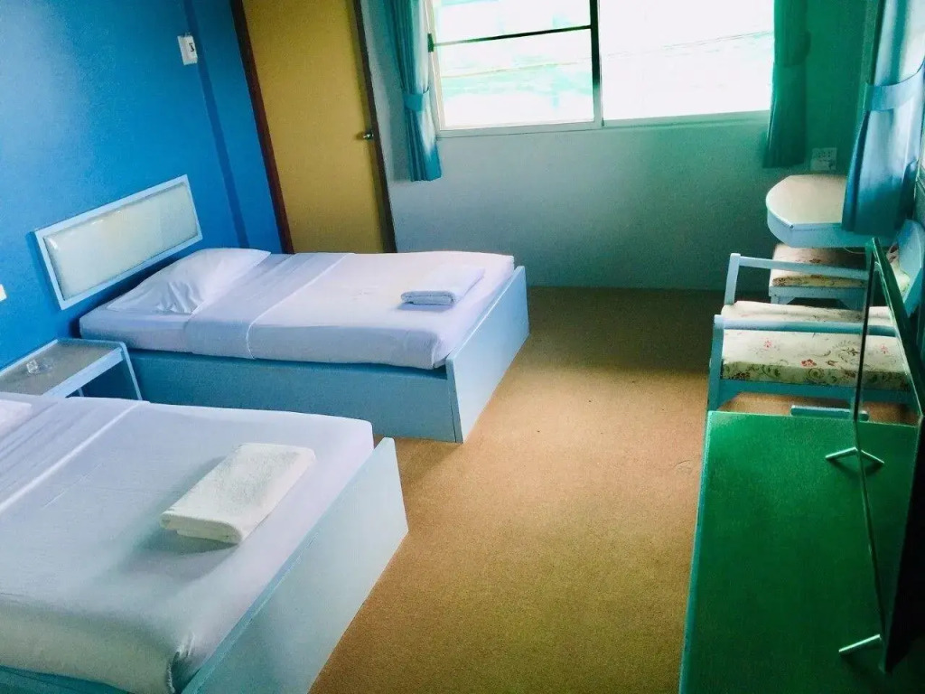 Win Hotel