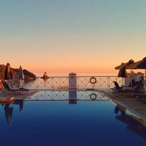 Aparthotel 3 stars Agios Gordios