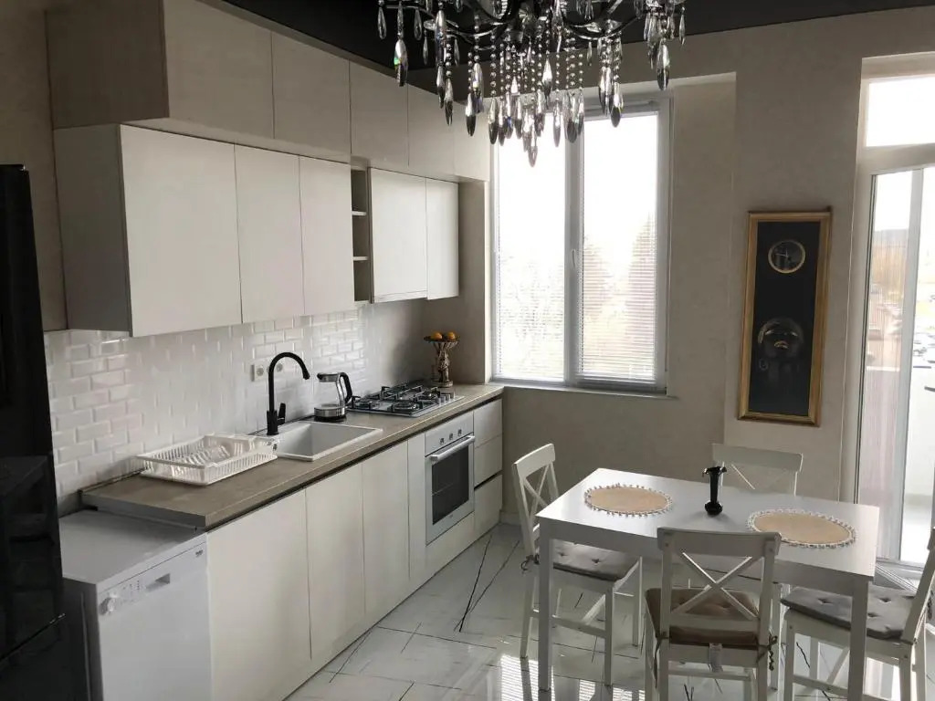 khatis apartment