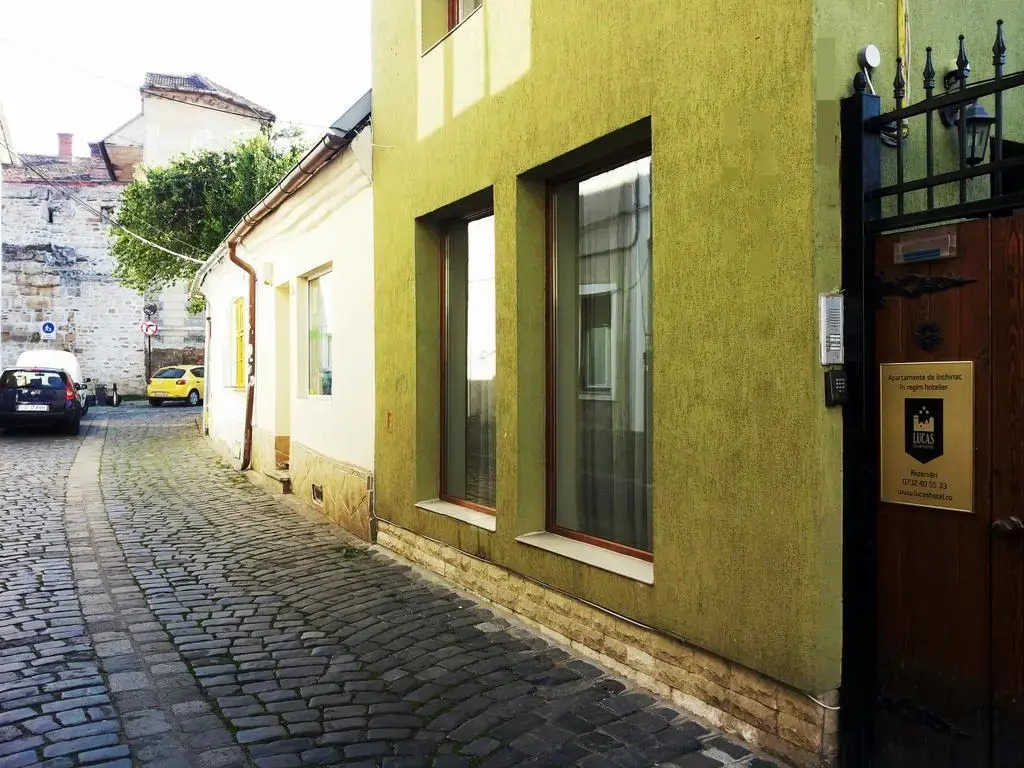 Lucas Aparthotel