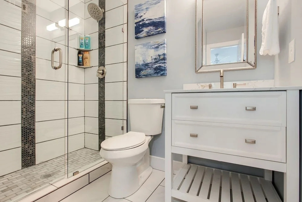 J's Beachtime - 3 Pools, Tennis, Playground 2 Bedroom Condo