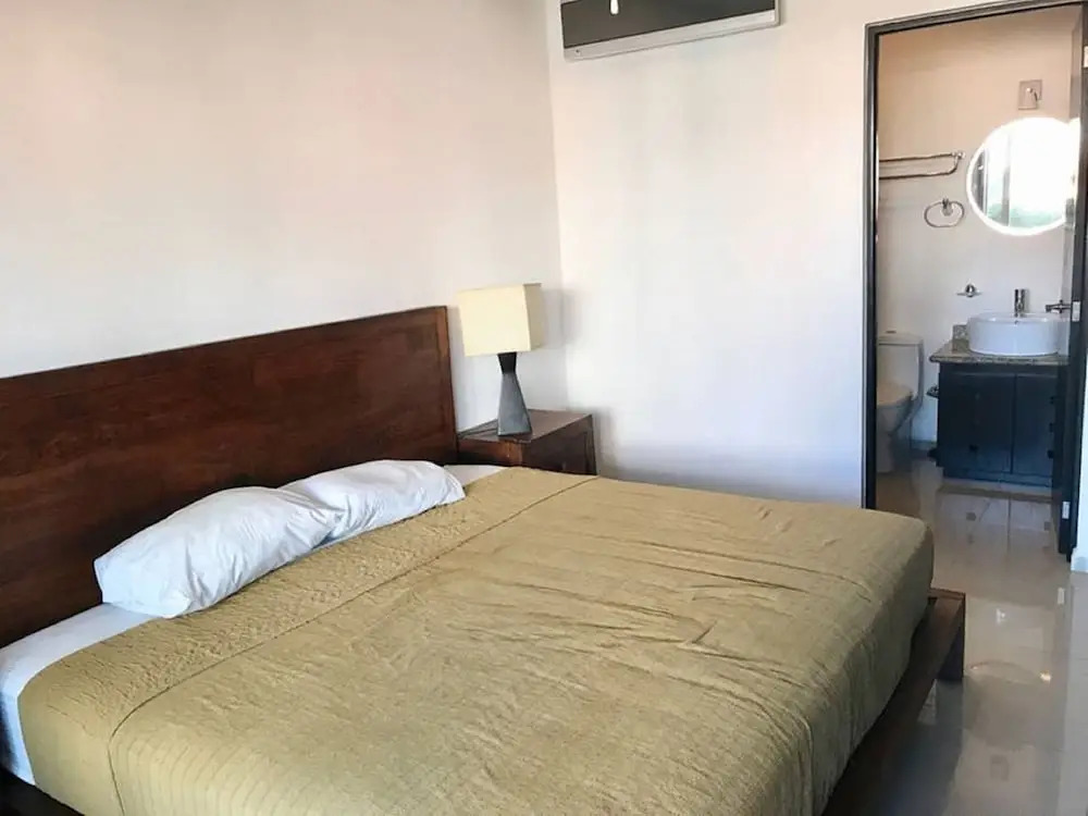Amalfi by Slieva 2 Apartments 3 Blocks Away 5a Av