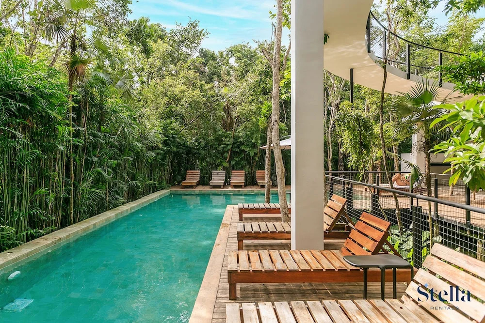 3 Story Home with Private Roof Pool and Tropical Views