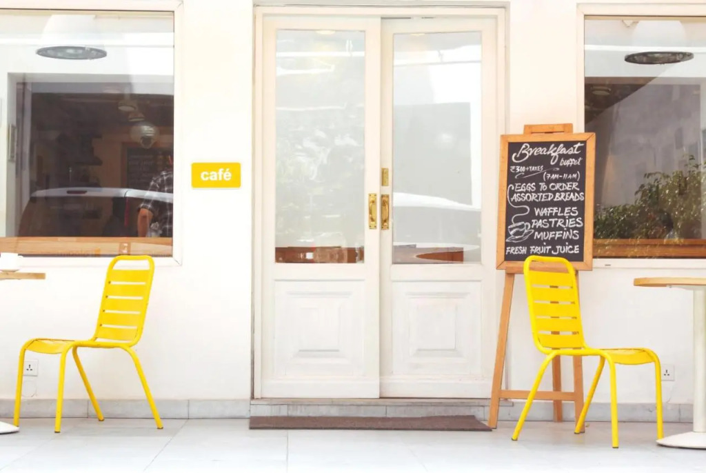 Bloomrooms @ Link Road