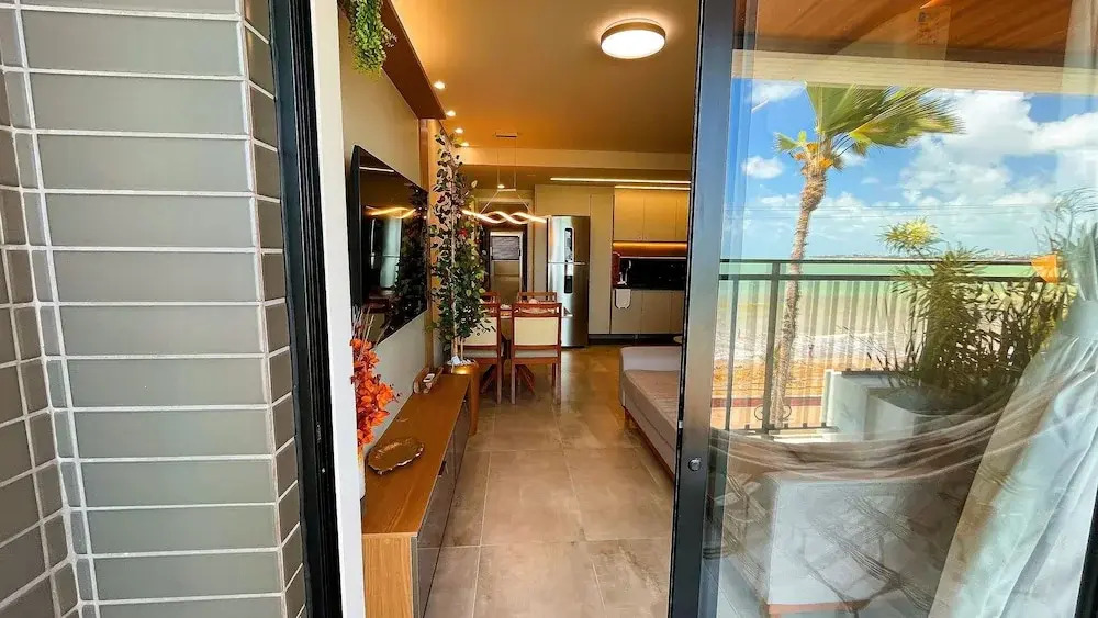 FRENTE MAR 2 QUARTOS OCEAN - By Living