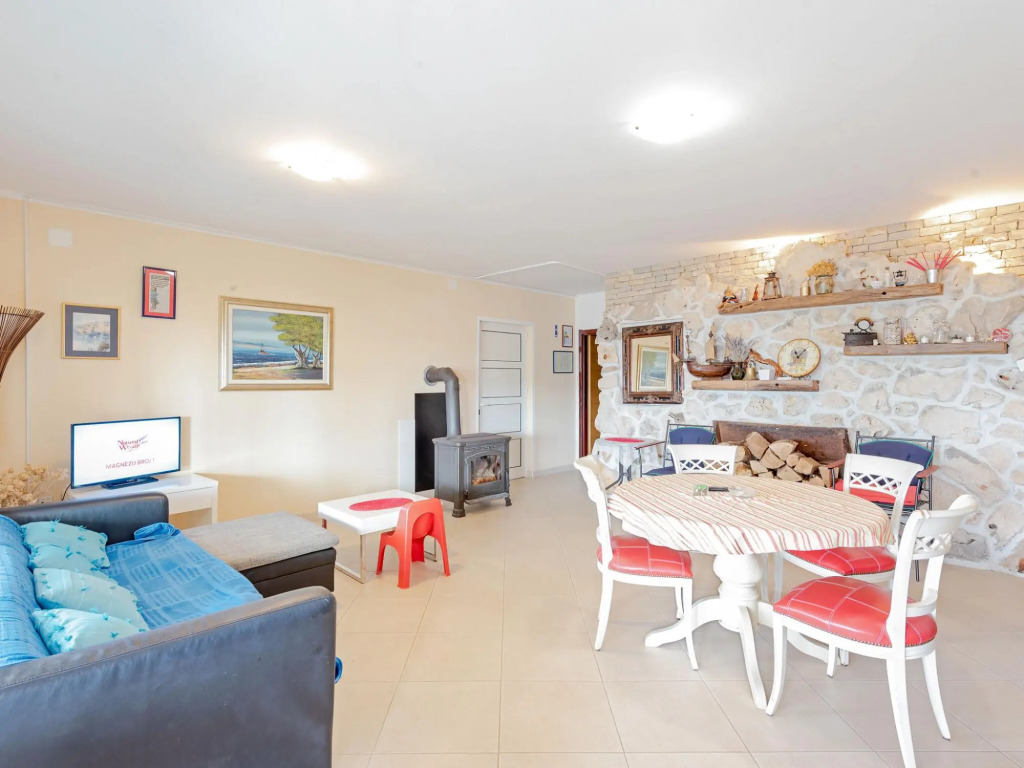 Holiday Home Mandre near Stunning Beaches