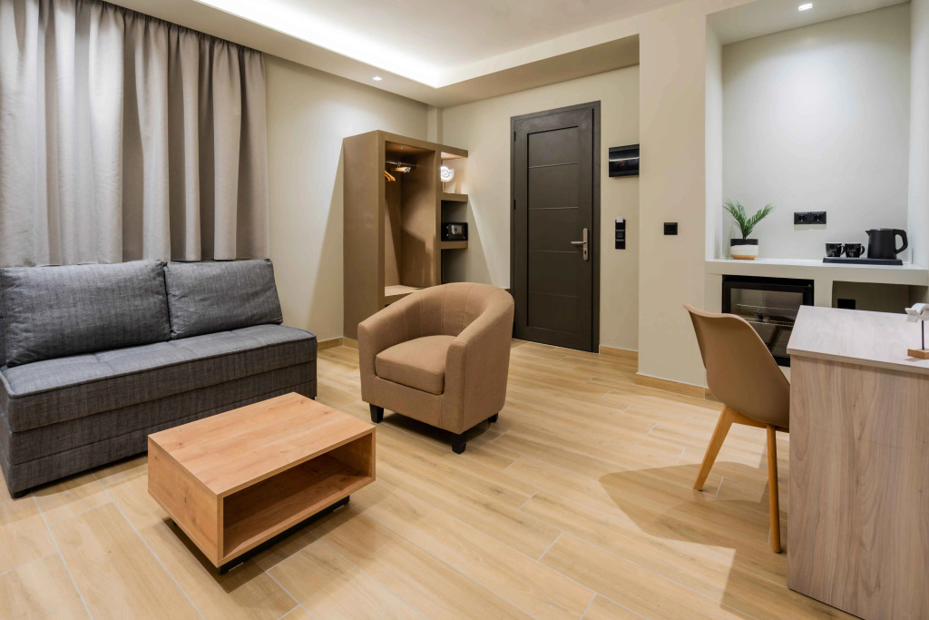 Nicolas Grand Suites, Adults Only