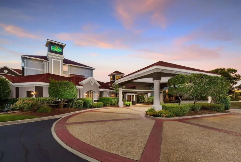 La Quinta Inn & Suites Myrtle Beach Broadway # 951