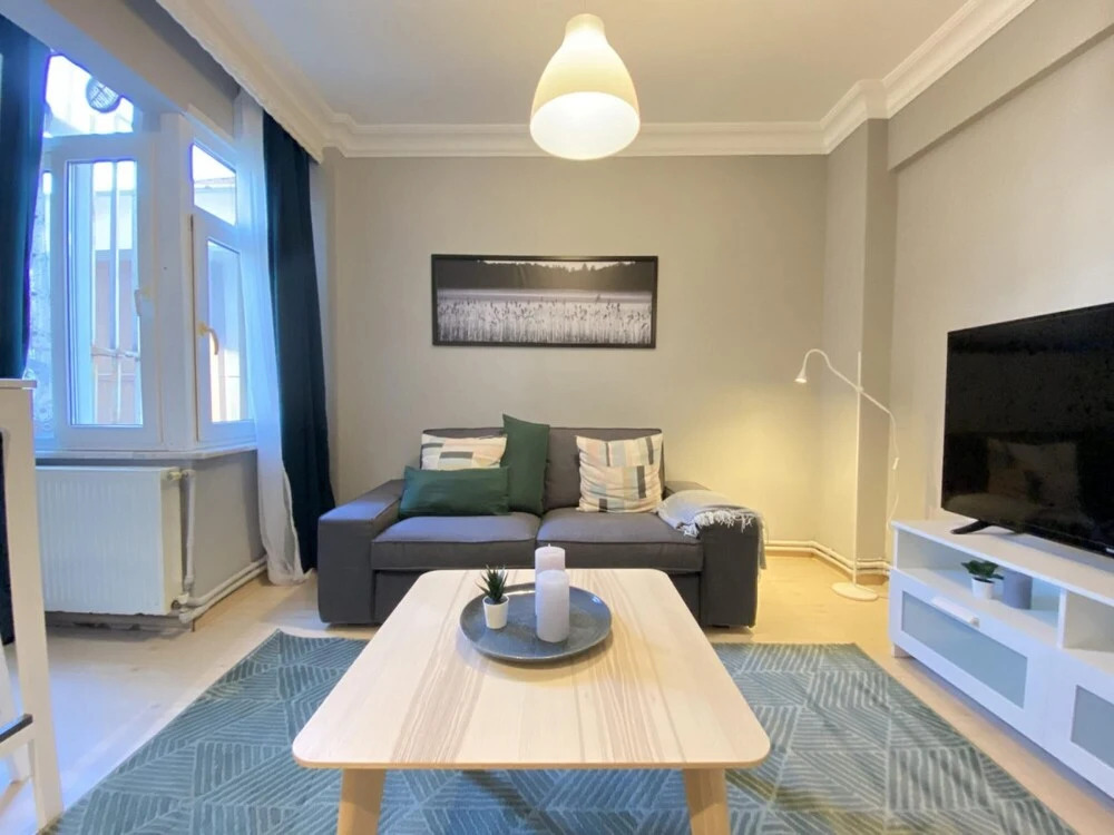Lovely Flat With Central Location in Fatih
