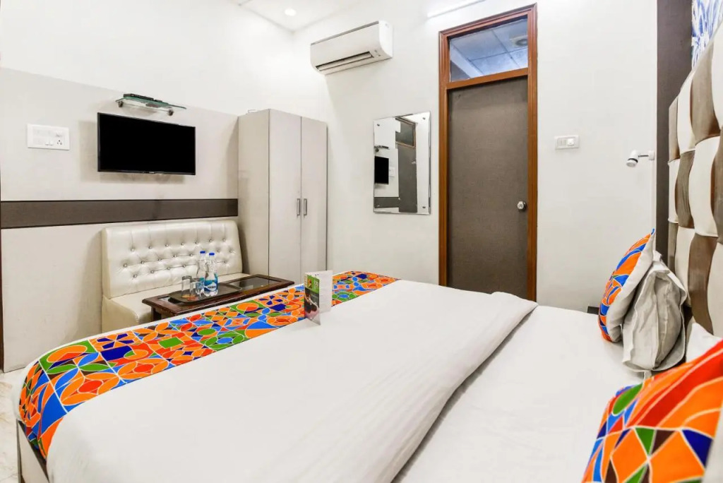 FabHotel Metro View
