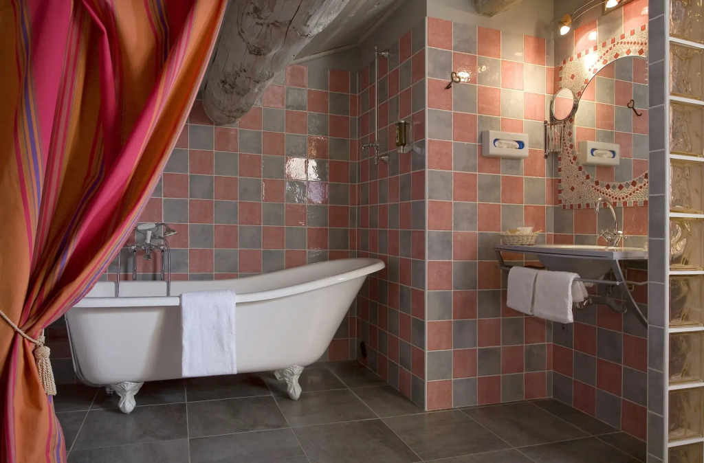 Logis Auberge De Tavel
