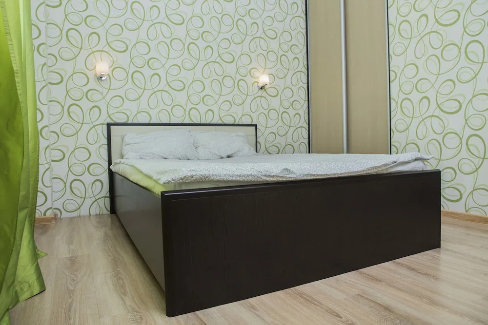 Apartment on 7-ya proseka 92