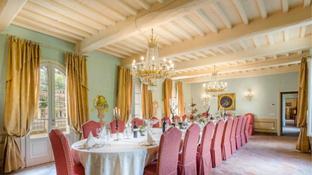 Elegant Tuscan Village Luxury Residence up to 24 Guests-borgo Bernardo
