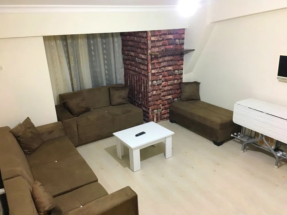 Eskisehir Suit