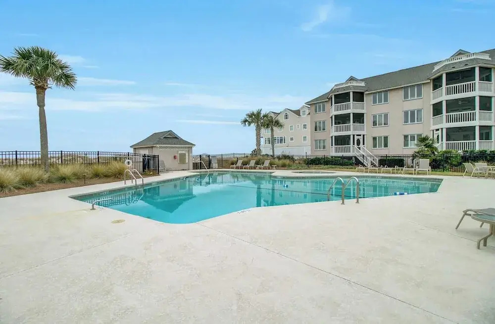 103 H Tidewater by Avantstay Walk to Beach Community Pool